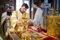 Богослужение в Никольском храме д. Ст. Волотова