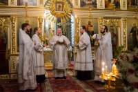 Божественная литургия в Свято-Петро-Павловском кафедральном соборе г.Гомеля