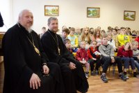 Преосвященный Стефан посетил Гомельский детский дом