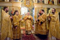 Божественная литургия в Свято-Петро-Павловском кафедральном соборе г.Гомеля