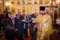 Божественная литургия неделю 32-ю по Пятидесятнице, день Поклонения честным веригам ап. Петра