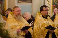 Вечернее богослужение с чтением акафиста нараспев Вечернее богослужение с чтением акафиста нараспев