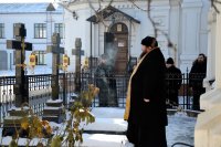 Панихида по архимандриту Антонию в день памяти Антония Великого