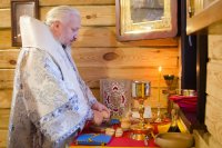 Божественная литургия в день праздника иконы Божией Матери "Отрада и Утешение"