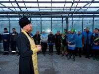 СВЕТЛОГОРСК. Встреча настоятеля храма святителя Кирилла епископа Туровского г. Светлогорска протоиерея Сергия Киселья с сотрудниками овощной фабрики г.Светлогорска. СВЕТЛОГОРСК. Встреча настоятеля храма святителя Кирилла епископа Туровского г. Светлогорска протоиерея Сергия Киселья с сотрудниками овощной фабрики г.Светлогорска.
