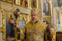 Вечернее богослужение с чтением акафиста нараспев