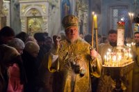 Вечернее богослужение с чтением акафиста нараспев