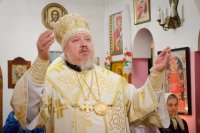 Божественная литургия в день празднования перенесения мощей свт. Иоанна Златоуста