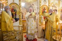 Божественная литургия в день празднования перенесения мощей свт. Иоанна Златоуста