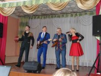 ДОБРУШ. Благотворительный концерт в Доме культуры деревни Красный Партизан