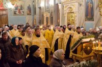  Вечернее богослужение с чтением акафиста нараспев