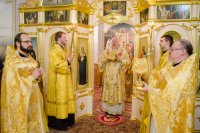 Божественная литургия в день памяти бессребреников мчч. Кира и Иоанна