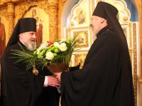 Всенощное бдение накануне праздника Сретения Господа Бога и Спаса нашего Иисуса Христа