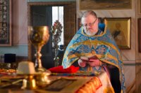 Божественная литургия в праздник Сретения Господня Божественная литургия в праздник Сретения Господня