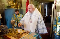 Божественная литургия в день попразднства Сретения Господня