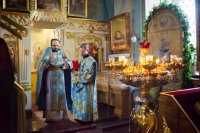 Божественная литургия в день попразднства Сретения Господня