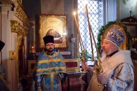 Божественная литургия в день попразднства Сретения Господня