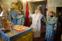 Божественная литургия в день попразднства Сретения Господня