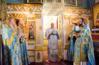 Божественная литургия в день попразднства Сретения Господня