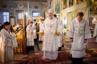 Заупокойная Божественная литургия во Вселенскую родительскую субботу