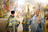  Божественная литургия в криптовом храме Свято-Петро-Павловском кафедрального собора