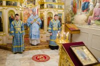  Божественная литургия в криптовом храме Свято-Петро-Павловском кафедрального собора
