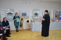 Состоялось открытие благотворительной выставки «Поделитесь теплом души своей»