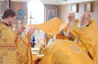 Преосвященнейший Стефан возглавил Божественную литургию в храме Святой Живоначальной Троицы д.Заспа Преосвященнейший Стефан возглавил Божественную литургию в храме Святой Живоначальной Троицы д.Заспа