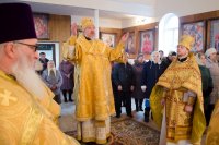 Преосвященнейший Стефан возглавил Божественную литургию в храме Святой Живоначальной Троицы д.Заспа Преосвященнейший Стефан возглавил Божественную литургию в храме Святой Живоначальной Троицы д.Заспа