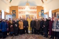 Преосвященнейший Стефан возглавил Божественную литургию в храме Святой Живоначальной Троицы д.Заспа Преосвященнейший Стефан возглавил Божественную литургию в храме Святой Живоначальной Троицы д.Заспа