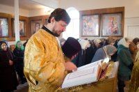 Преосвященнейший Стефан возглавил Божественную литургию в храме Святой Живоначальной Троицы д.Заспа Преосвященнейший Стефан возглавил Божественную литургию в храме Святой Живоначальной Троицы д.Заспа