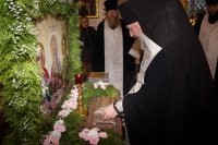 В Свято-Петро-Павловский кафедральный собор г. Гомеля доставлен ковчег с частицами мощей святых вмч. Георгия Победоносца, сщмч. Харалампия и мч. Вонифатия В Свято-Петро-Павловский кафедральный собор г. Гомеля доставлен ковчег с частицами мощей святых вмч. Георгия Победоносца, сщмч. Харалампия и мч. Вонифатия