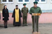 Священнослужитель принял участие в Торжественном митинге по случаю вручения оружия военнослужащим мобилизационного резерва