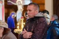 Божественная литургия в день обретения мощей свт. Луки Крымского