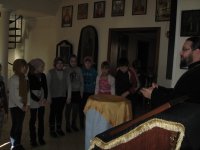 ПОКОЛЮБИЧИ. Встреча настоятеля храма протоиерея Александра Алехновича с учащимися средней школы д.Поколюбичи