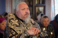 Преосвященнейший Стефан, совершил Пассию с чтением акафиста страстям Христовым