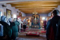 Преосвященнейший Стефан, совершил Пассию с чтением акафиста страстям Христовым