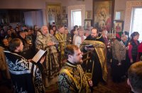 Преосвященнейший Стефан, совершил Пассию с чтением акафиста страстям Христовым