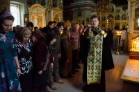 Преосвященнейший Стефан совершил утреню с чтением Великого канона