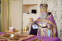 Божественная литургия Преждеосвященных Даров в день памяти Алексия, человека Божиего