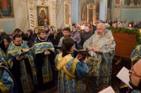 Великое повечерие в канун Субботы Акафиста, Похвалы Пресвятой Богородицы