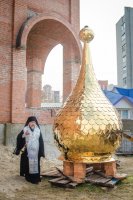 Освящение куполов и крестов в храме иконы Божией Матери "Скоропослушница" г. Гомеля Освящение куполов и крестов в храме иконы Божией Матери "Скоропослушница" г. Гомеля