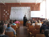 В храме св. прп. Никиты Исповедника состоялась встреча со священником В храме св. прп. Никиты Исповедника состоялась встреча со священником