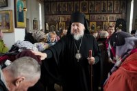 Божественная литургия в Великий Понедельник Божественная литургия в Великий Понедельник