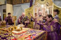 Божественная литургия в Великий Четверток, воспоминание Тайной Вечери