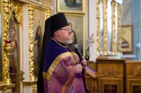 Божественная литургия в Великий Четверток, воспоминание Тайной Вечери