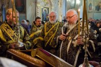 Утреня с чтением 12-и Страстных Евангелий в Свято-Петро-Павловском кафедральном соборе г.Гомеля Утреня с чтением 12-и Страстных Евангелий в Свято-Петро-Павловском кафедральном соборе г.Гомеля