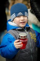 В храмы Гомеля в сопровождении звонницы с крестным ходом был доставлен Благодатный Огонь