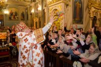 Преосвященнейший Стефан возглавил праздничные Пасхальные богослужения Преосвященнейший Стефан возглавил праздничные Пасхальные богослужения