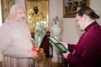 Преосвященный Стефан поздравил с Днем рождения протоиерея Вадима Кочана